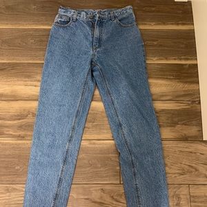 Brandy Melville straight leg jeans, medium wash, high rise, john galt